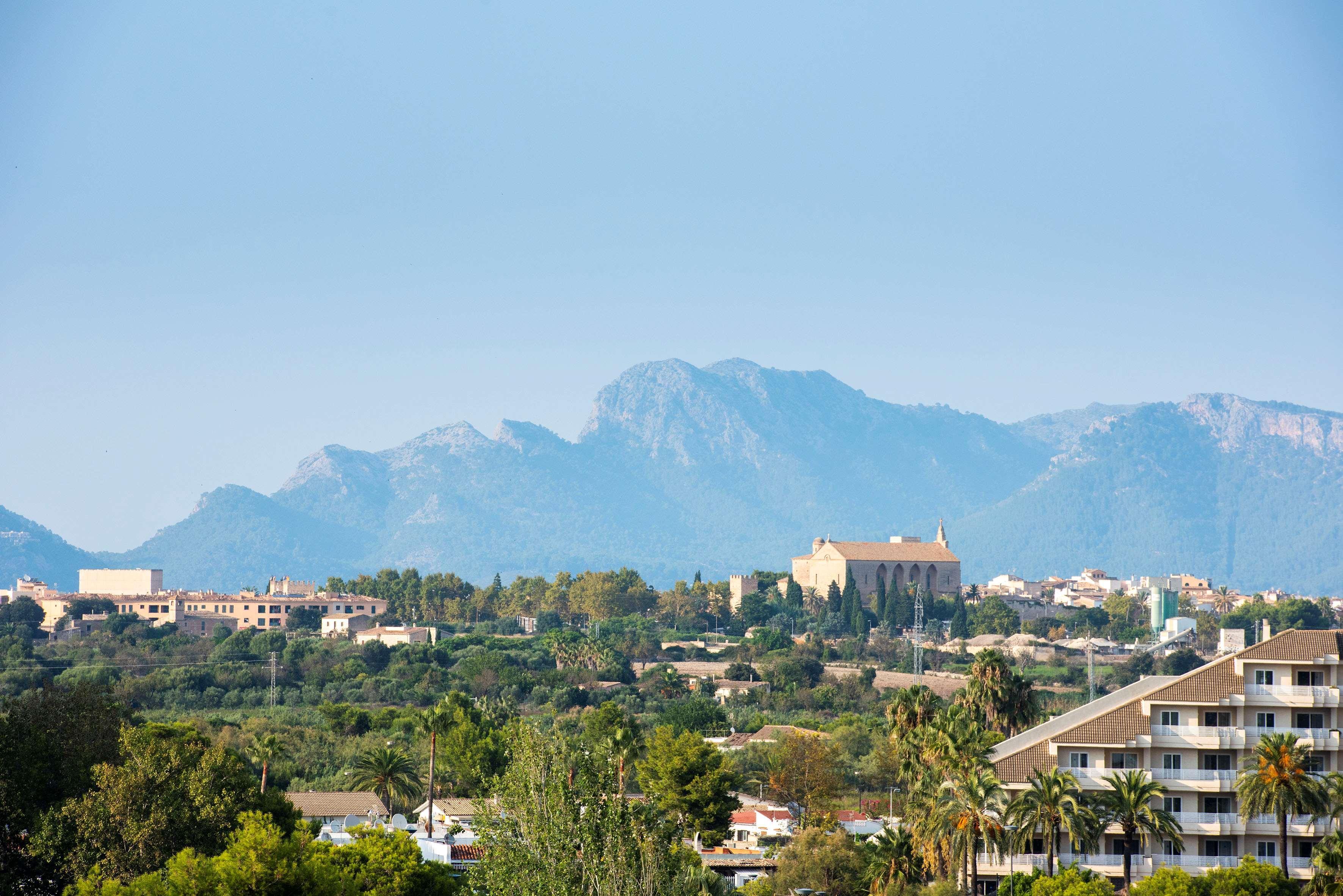 Innside By Melia Alcudia Port de Alcudia  Exterior photo